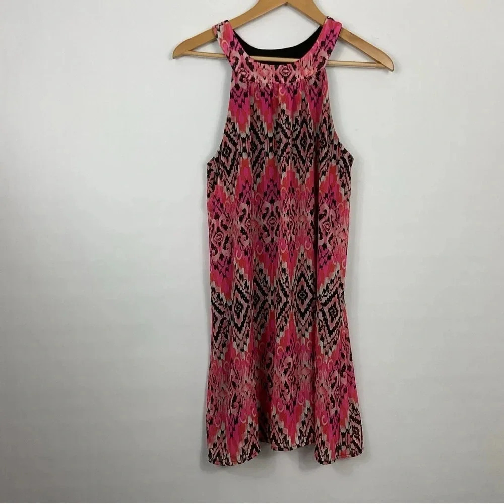 Socialite Sleeveless Halter Printed Dress Size Small